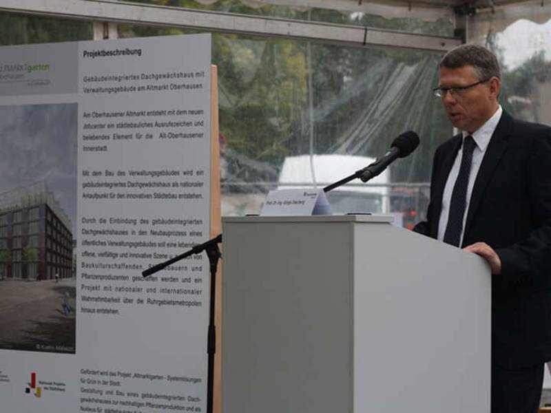 Bau des Jobcenters mit Dachgarten in Oberhausen offiziell gestartet