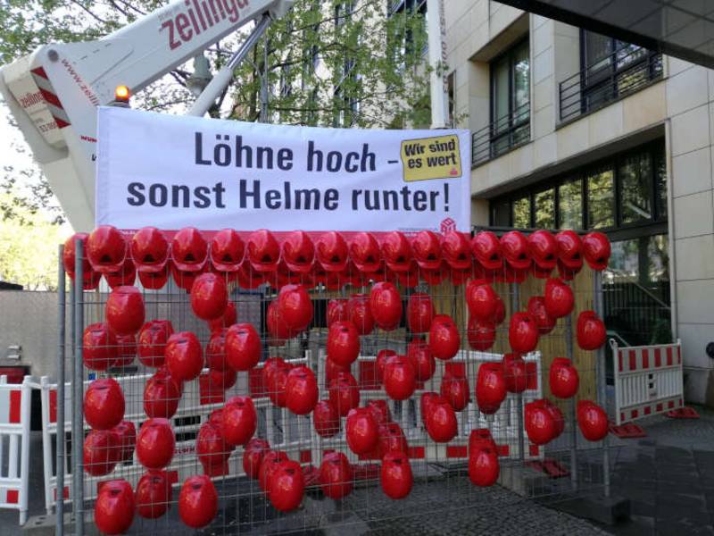 Zentraler Bau-Protest – Bau-Streik droht
