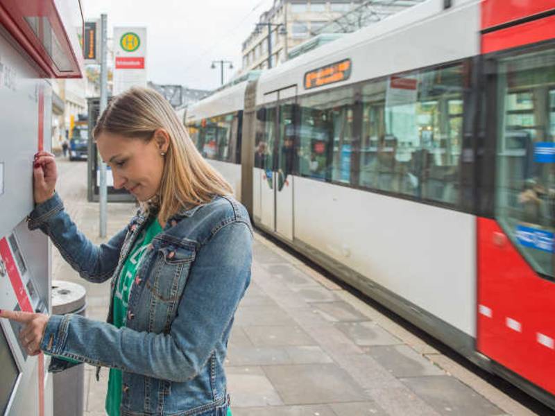 Verkehrsverbund Bremen/Niedersachsen managt den Datenverkehr mithilfe der PLUTEX GmbH