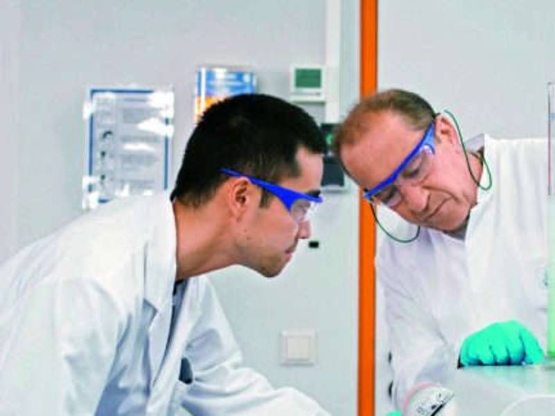 Natrium-Ionen-Batterien auf Basis nachwachsender Rohstoffe für den Markt vorbereiten