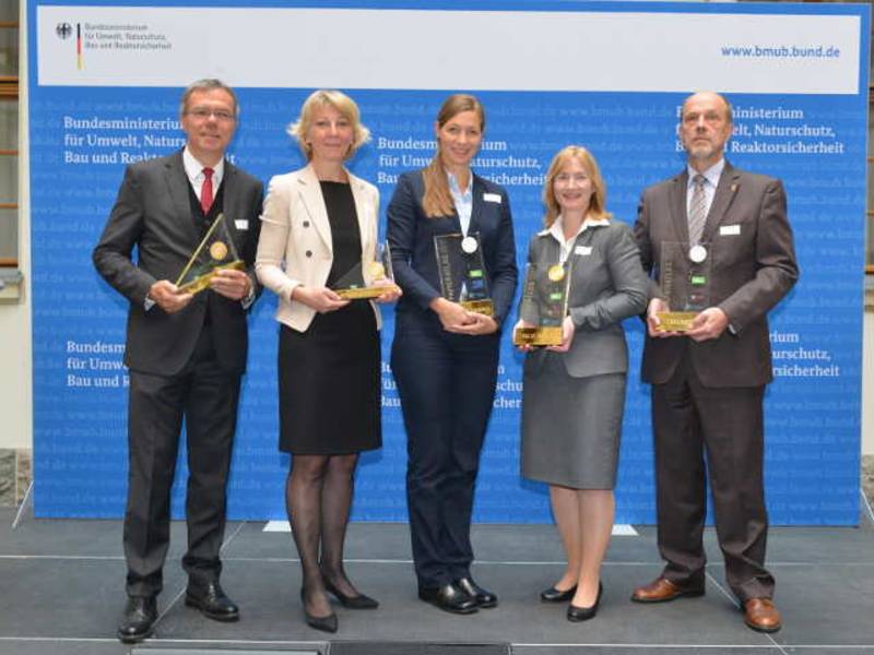 Städte und Hochschulen nutzen mehr Recyclingpapier