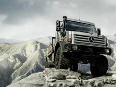 Off Road Award: Mercedes-Benz Unimog ist Geländewagen des Jahres 2009