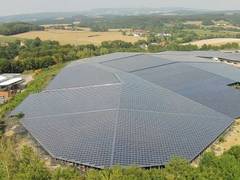 PV-Projekt vereint grüne Energiegewinnung und Deponieabdichtung