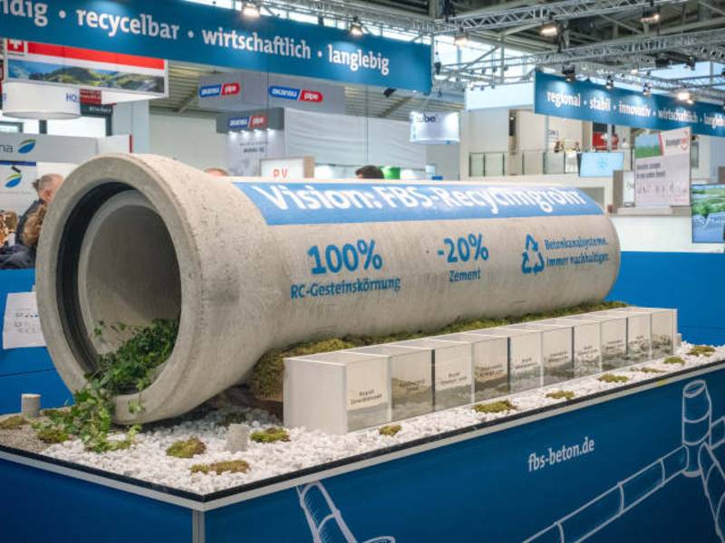 Erstes Betonrohr aus 100 Prozent Recycling-Gesteinskörnung