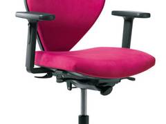Neue Stühle von viasit für Büro, Lounge, Konferenzraum und Leitstelle