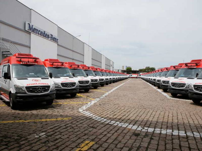 Brasilianisches Gesundheitsministerium kauft 800 Mercedes-Benz Krankenwagen-Sprinter