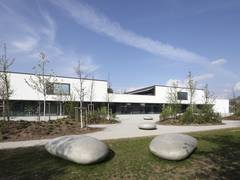 Siemens-Division Building