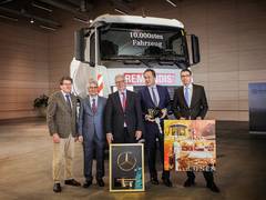 10.000ster Mercedes-Benz für Rethmann SE & Co. KG