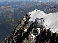 Spektakuläre Schutzhütte