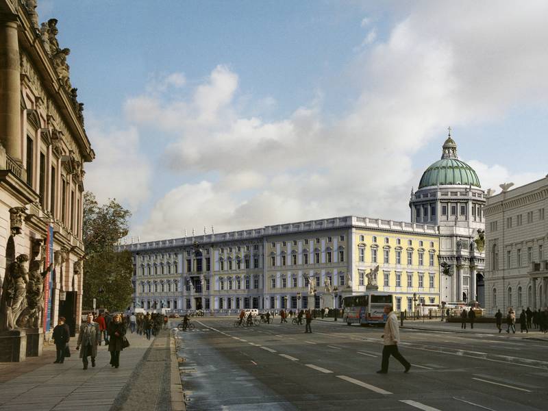 Edelstahl trägt Fassade des Berliner Schlosses