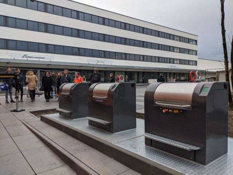 AWM nimmt ersten Unterflurcontainer Münchens im Gewerbe- und Büroquartier Centro Tesoro in Betrieb