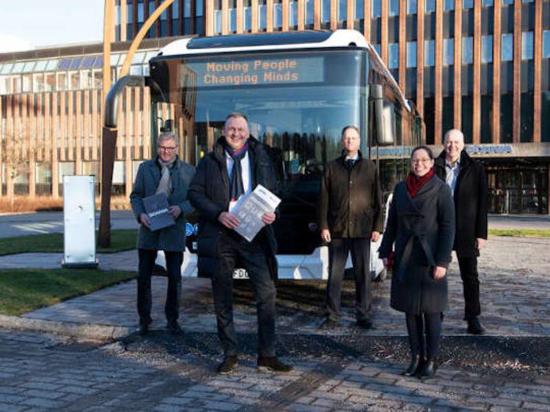 Die Harzer Verkehrsbetriebe (HVB) setzen auf CO2-neutralen Biogas-Linienbus von Scania