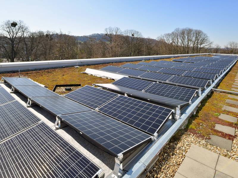 STAWAG realisiert Solaranlage auf Trianel-Gebäude