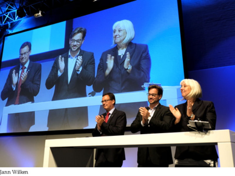 Pronold übergibt Integrationspreis 2017 für gutes Zusammenleben und lebendige Nachbarschaften