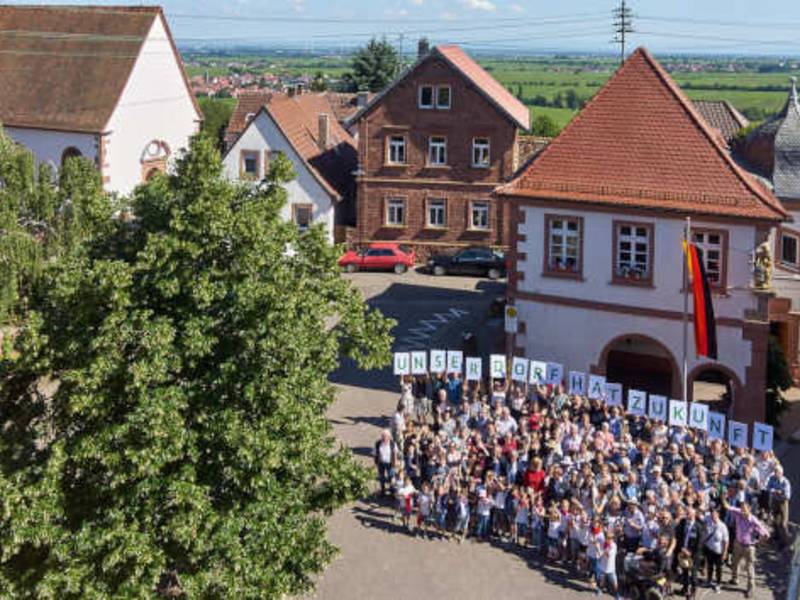 Kreative Ideen für attraktives Dorfleben prämiert - Bundeswettbewerb „Unser Dorf hat Zukunft“