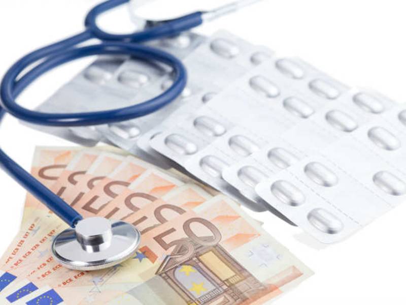 AMNOG-Report 2019: 100.000 Euro und mehr für neue Medikamente