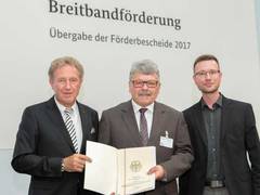 BMVI vergibt Förderbescheide für schnelles Internet