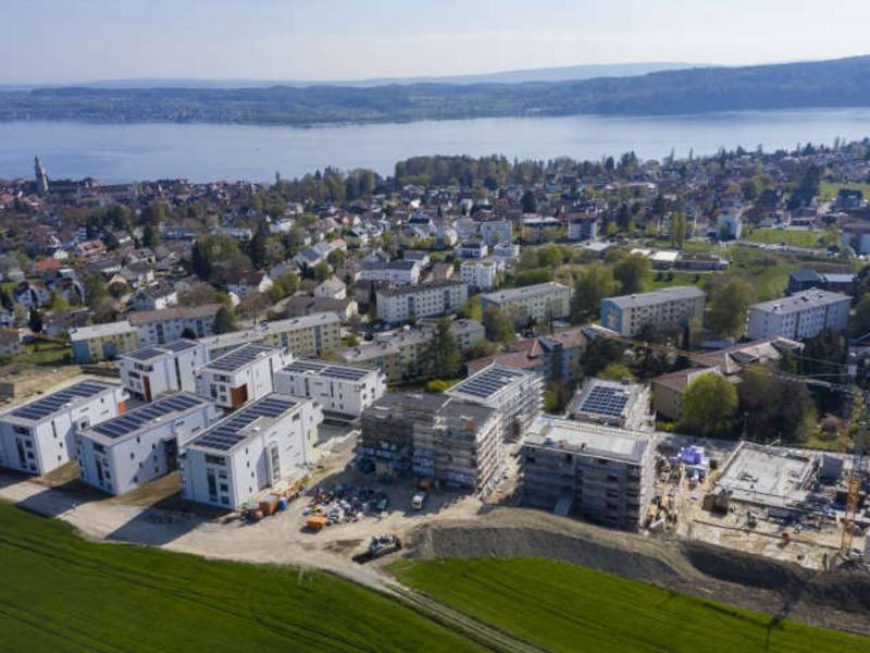 Stadtviertel klimaneutral und sozialverträglich gestalten