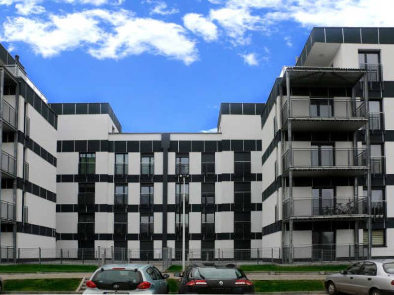 Raumklimadecken für 85 Wohneinheiten in Polen - Vorgefertigte Deckenelemente verkürzen die Bauzeit