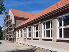 Vorbildlich energieeffizient: Montessori-Schule in Berlin-Köpenick kommt nach Modernisierung mit 95 Prozent weniger Energie aus