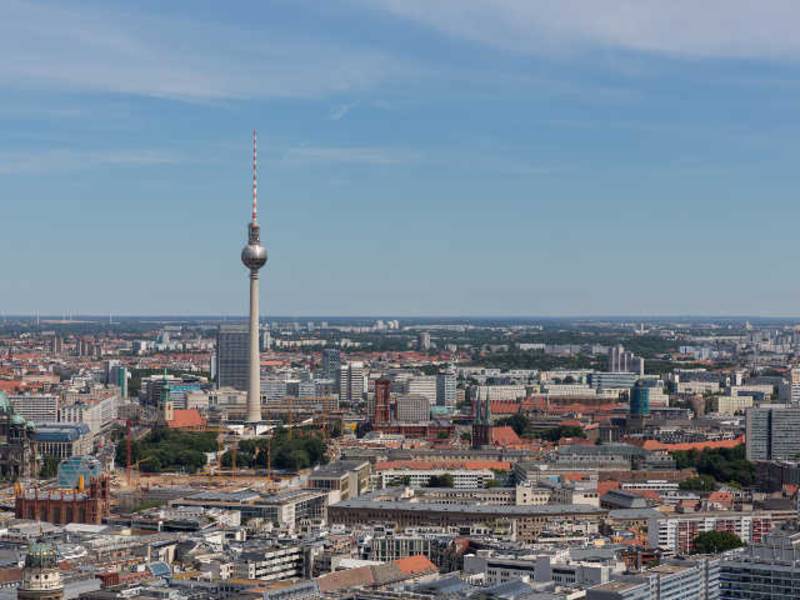 Umfangreiches Projekt erfolgreich abgeschlossen - ALKIS in Berlin gestartet