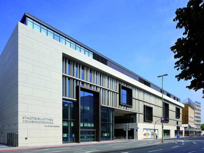 Tagung zur Sicherheit in Bildungseinrichtungen in Duisburg