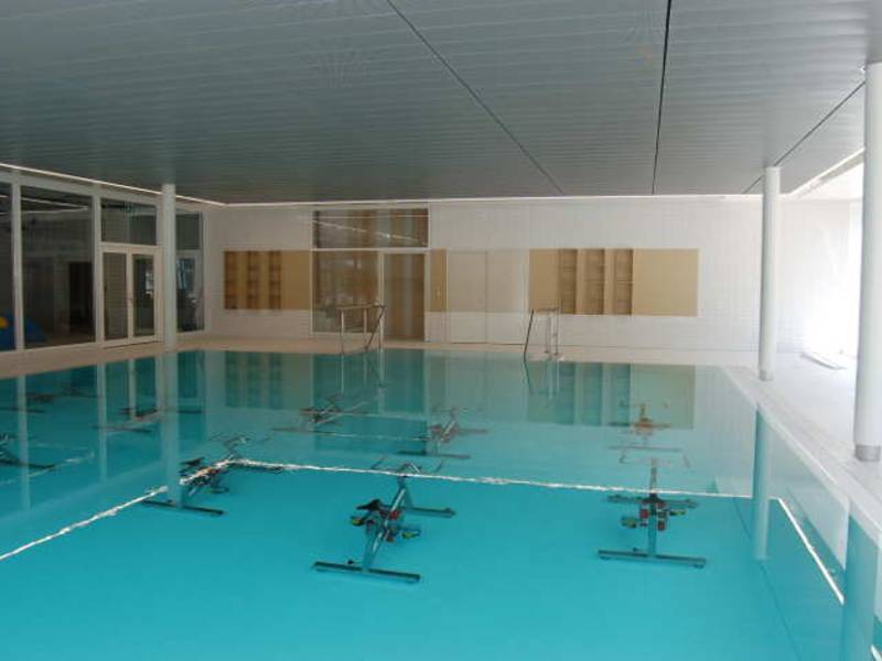 Sportstätten mit Deckenstrahlheizung von Best