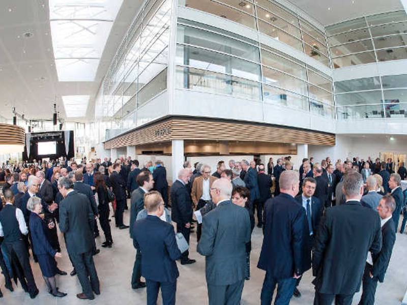 Messe Essen feiert Abschluss der ersten Bauphase