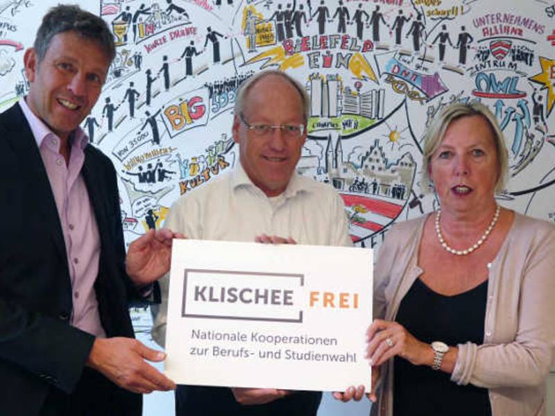 Die Stadtverwaltung Bielefeld tritt der Initiative Klischeefrei  bei