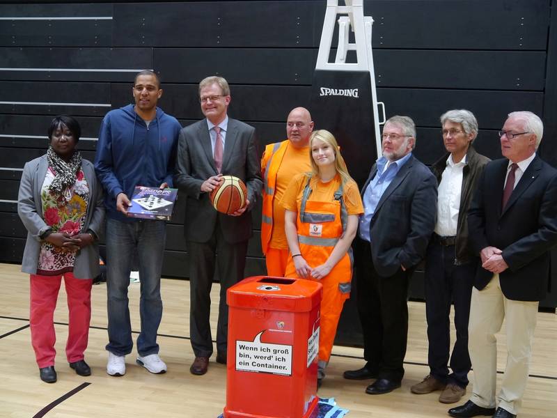 Zehn Jahre Spielzeugsammlung für bedürftige Hamburger Kinder
