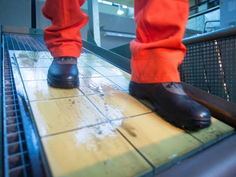 Stärkere Kontrollen für Persönliche Schutzausrüstung