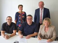 OTH Amberg-Weiden und Firmengruppe Max Bögl schließen Kooperationsvertrag