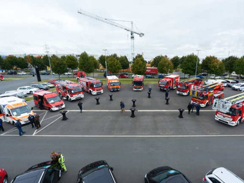 Mercedes-Benz präsentierte modernsten Stand der Feuerwehrtechnik