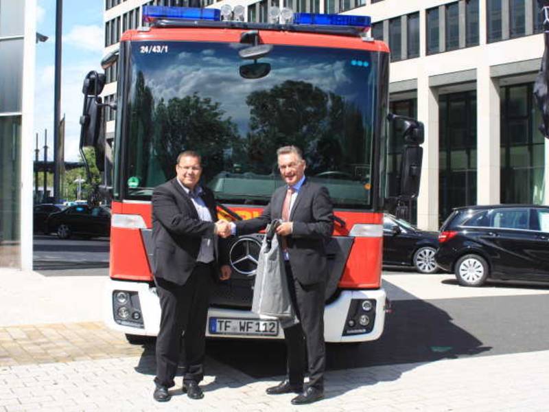 Mercedes-Benz unterstützt Feuerwehr-Olympiade